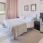 3 Bedroom Lovely In Malaga Apartament *