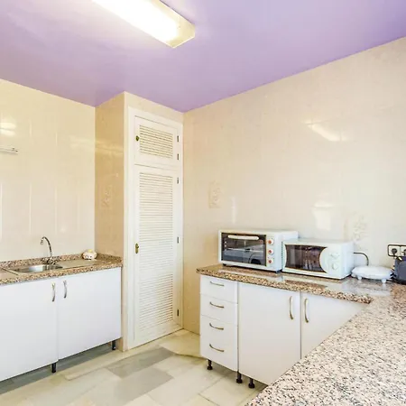 Apartamento 3 Bedroom Lovely In Malaga *