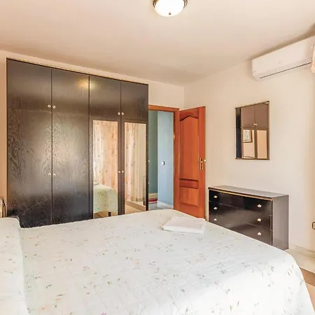 3 Bedroom Lovely In Malaga טורמולינוס