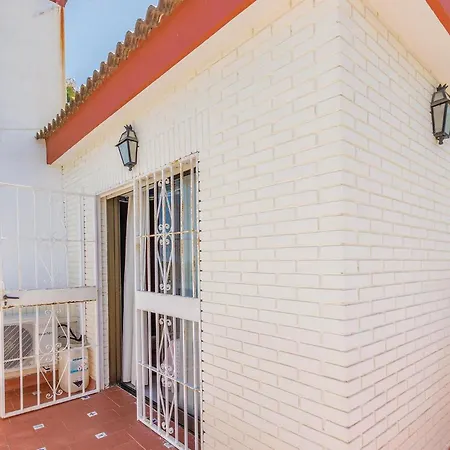 3 Bedroom Lovely In Malaga