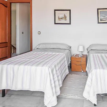 3 Bedroom Lovely In Malaga דירה