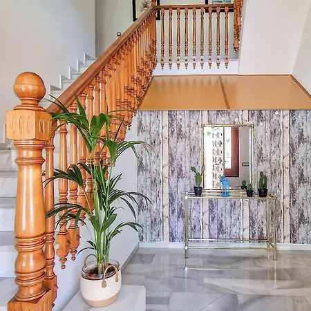 3 Bedroom Lovely In Malaga Apartament *