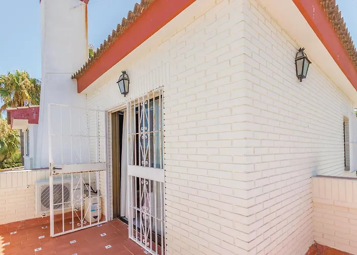 3 Bedroom Lovely In Malaga